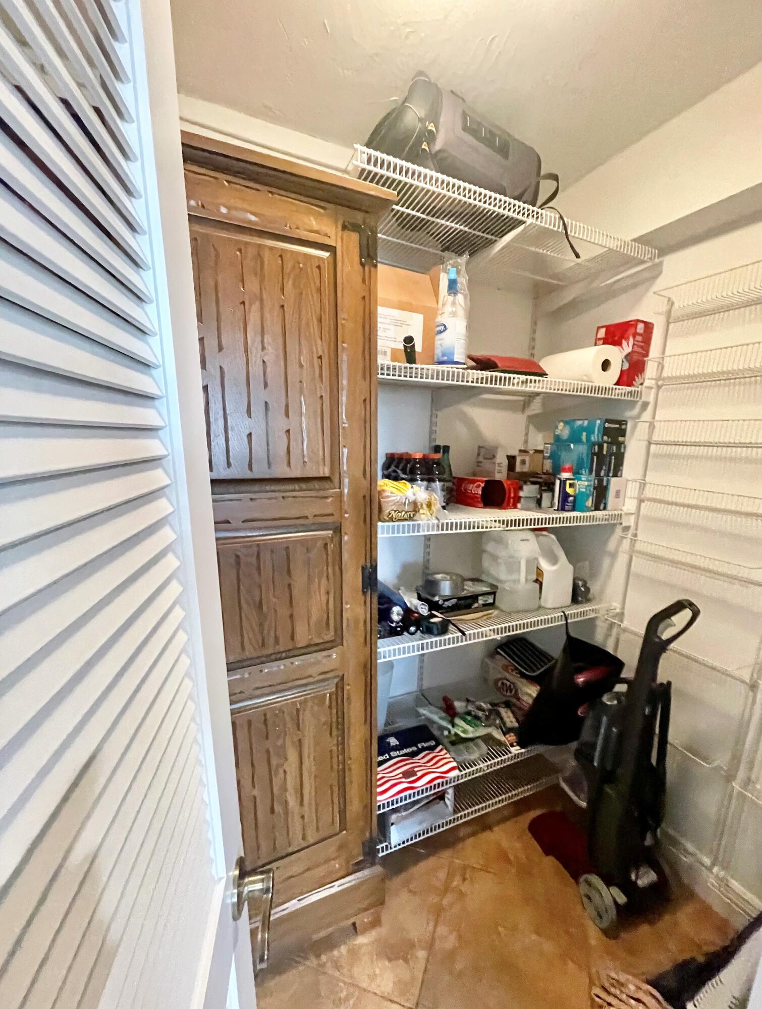 1001 W Ocean Unit: 1-201