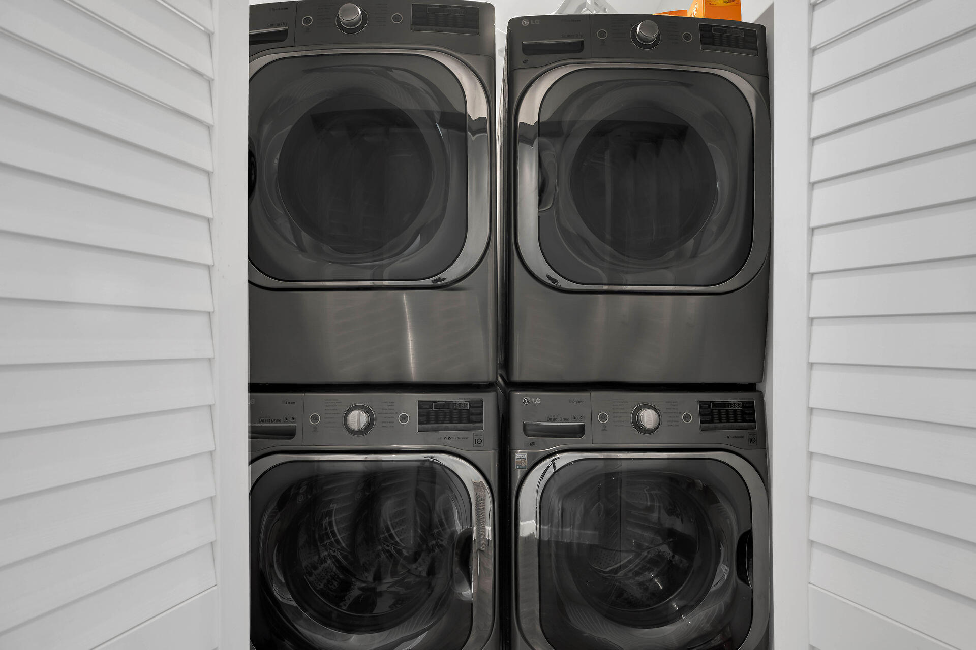 317 Calzada De Bougainvillea