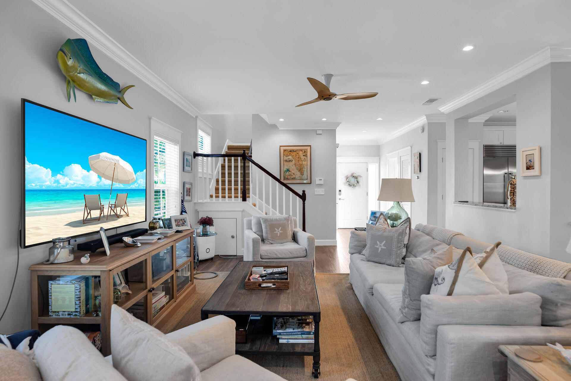 317 Calzada De Bougainvillea