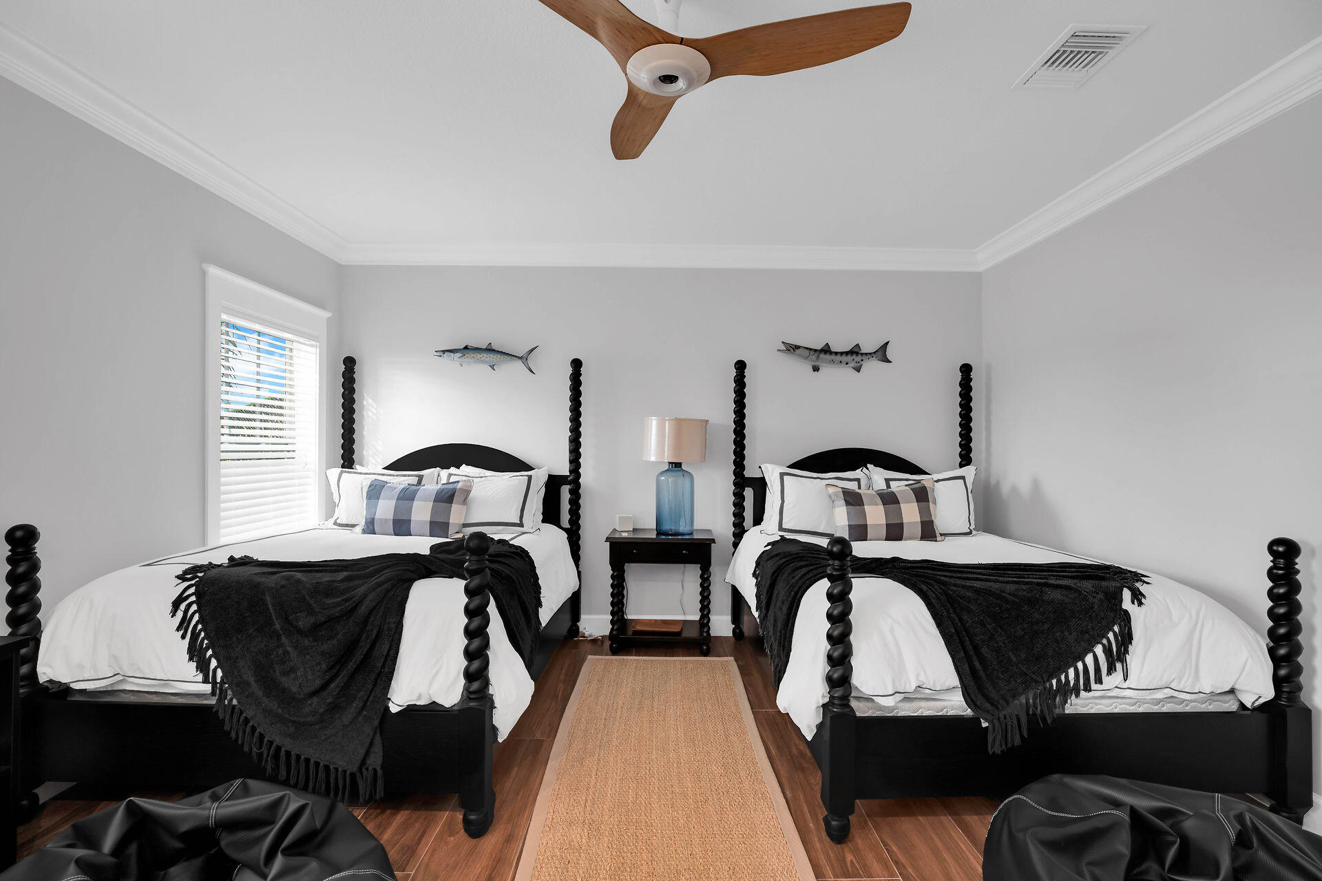 317 Calzada De Bougainvillea