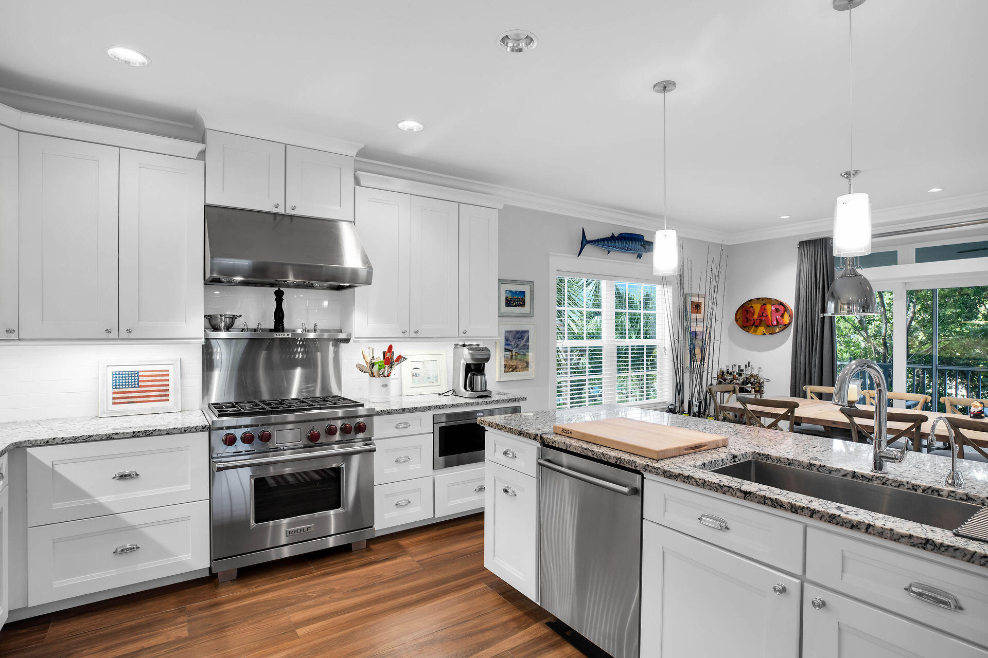 317 Calzada De Bougainvillea