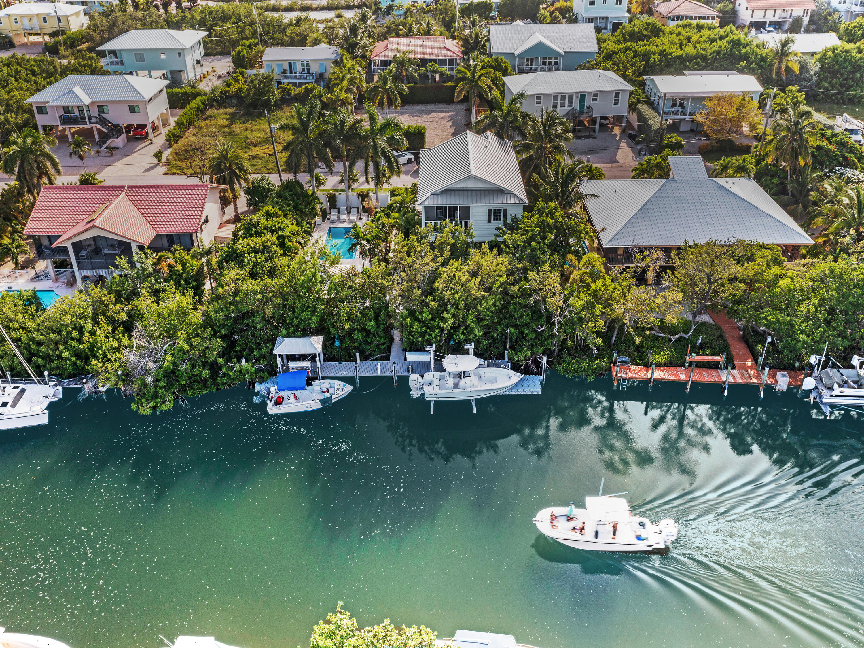 317 Calzada De Bougainvillea