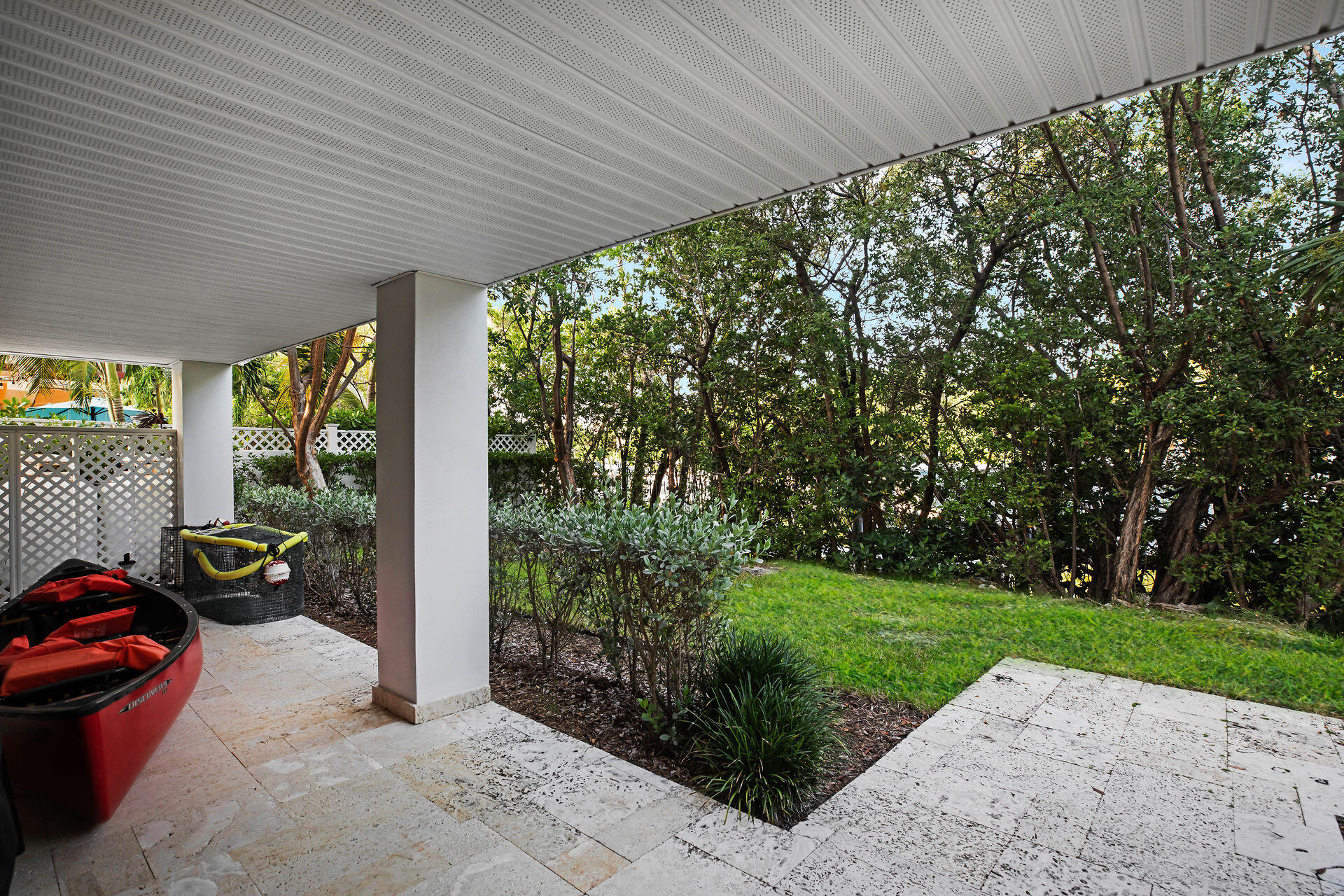 317 Calzada De Bougainvillea