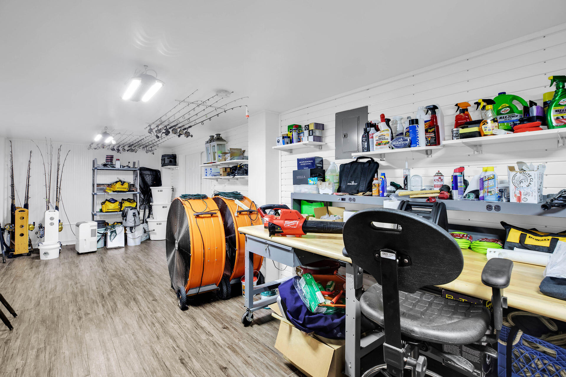 317 Calzada De Bougainvillea