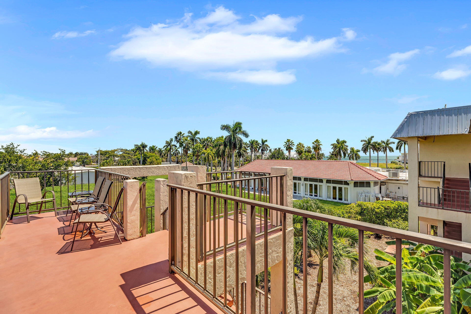 720 W Ocean Drive Unit: 302