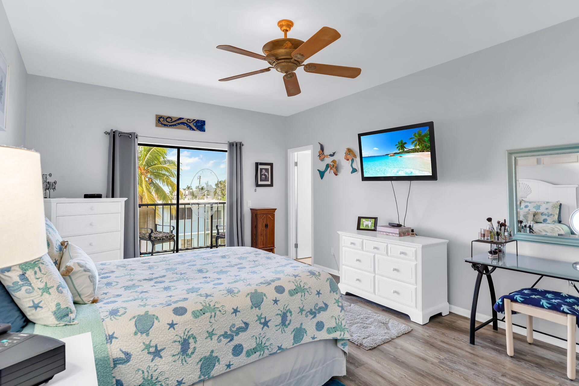 720 W Ocean Drive Unit: 302