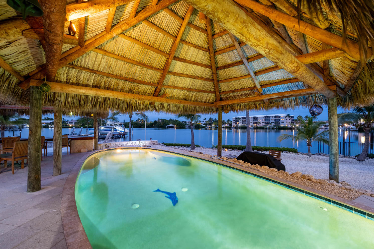 335 Calzada De Bougainvillea