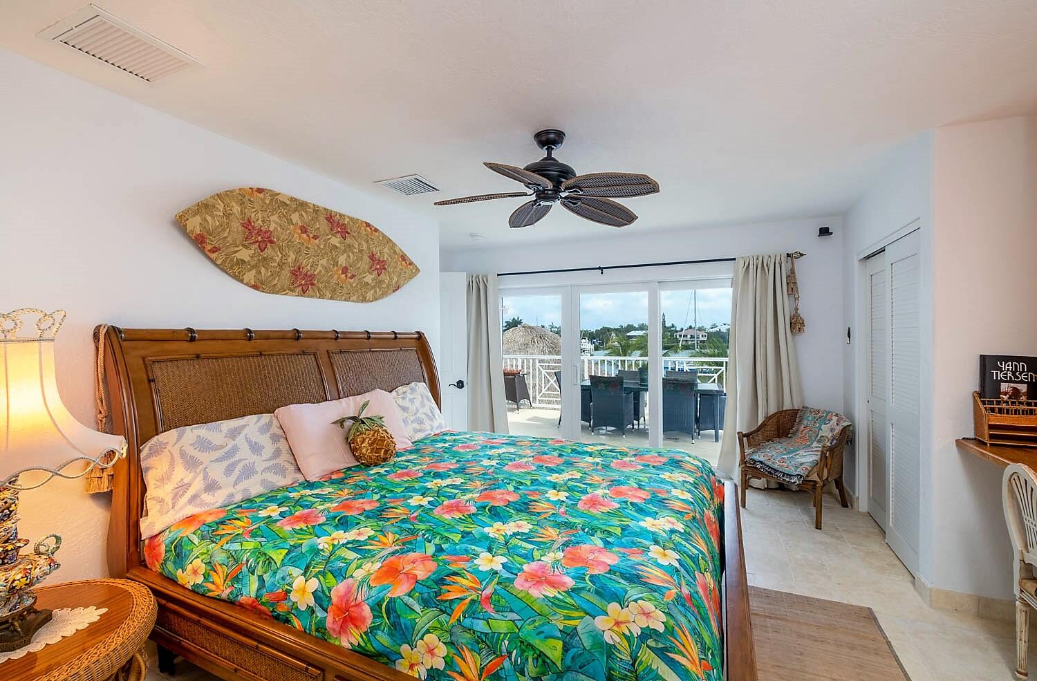 335 Calzada De Bougainvillea