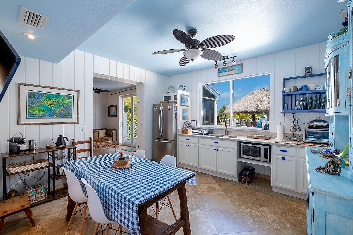 335 Calzada De Bougainvillea