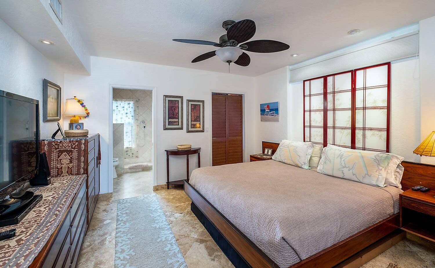 335 Calzada De Bougainvillea