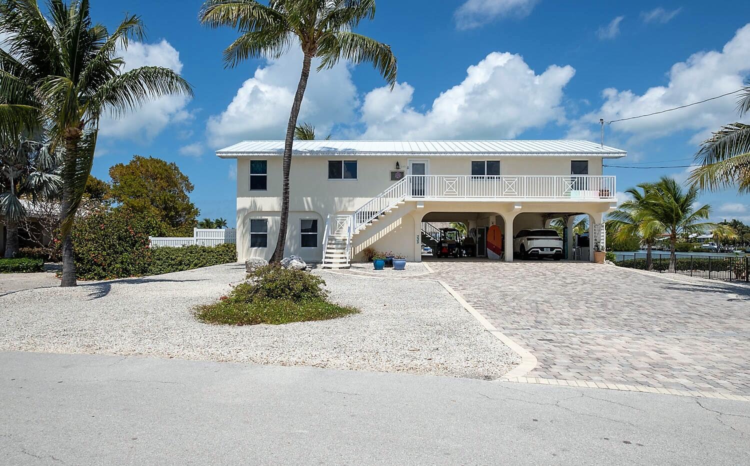 335 Calzada De Bougainvillea