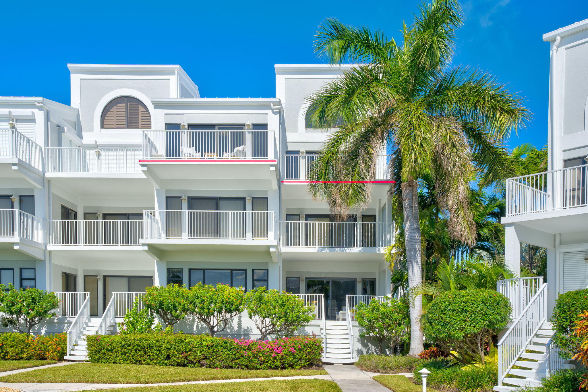 799 W Ocean Drive Unit: 301