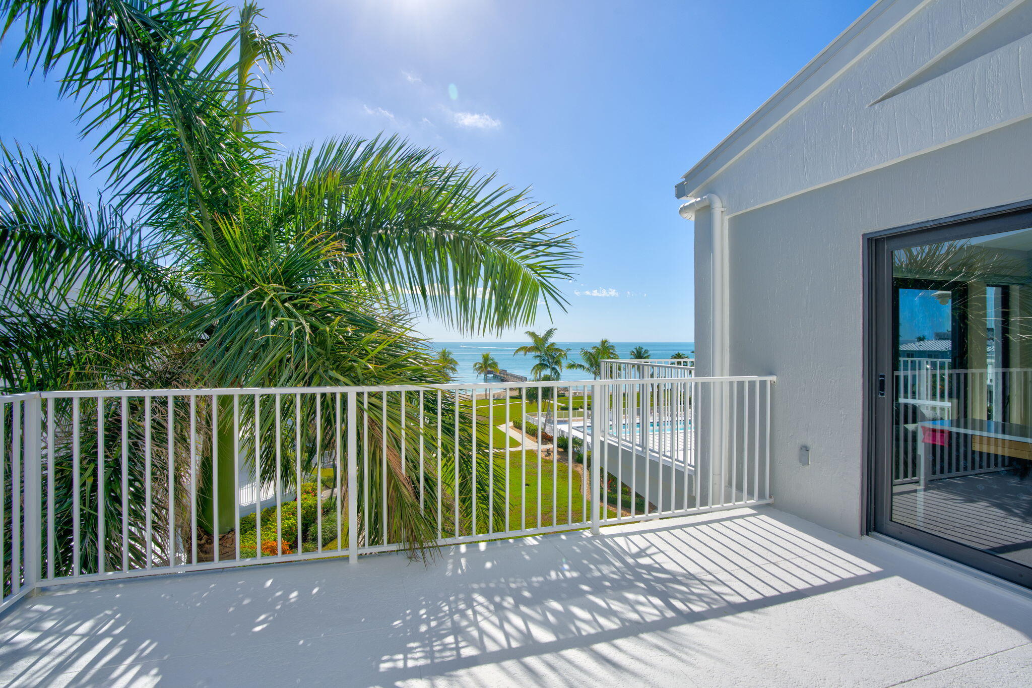 799 W Ocean Drive Unit: 301