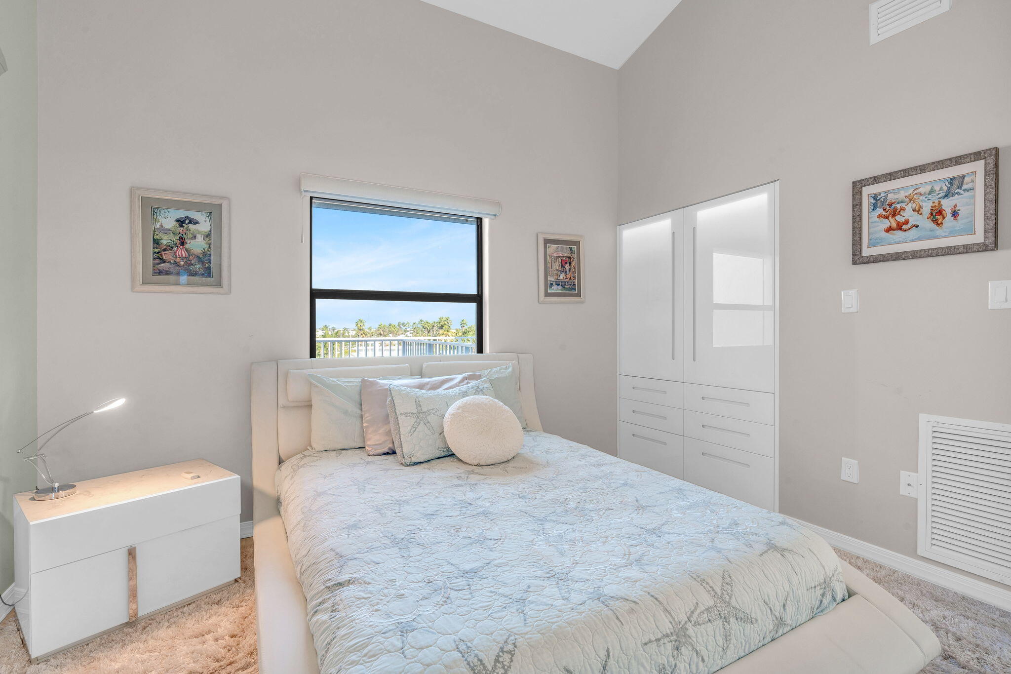 799 W Ocean Drive Unit: 301