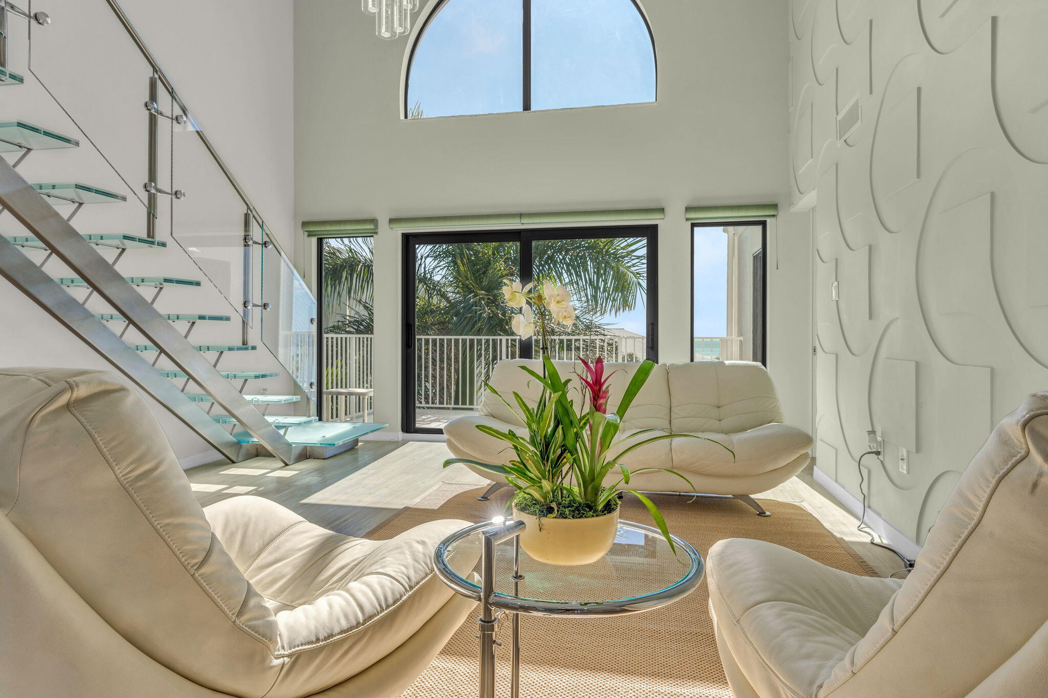 799 W Ocean Drive Unit: 301