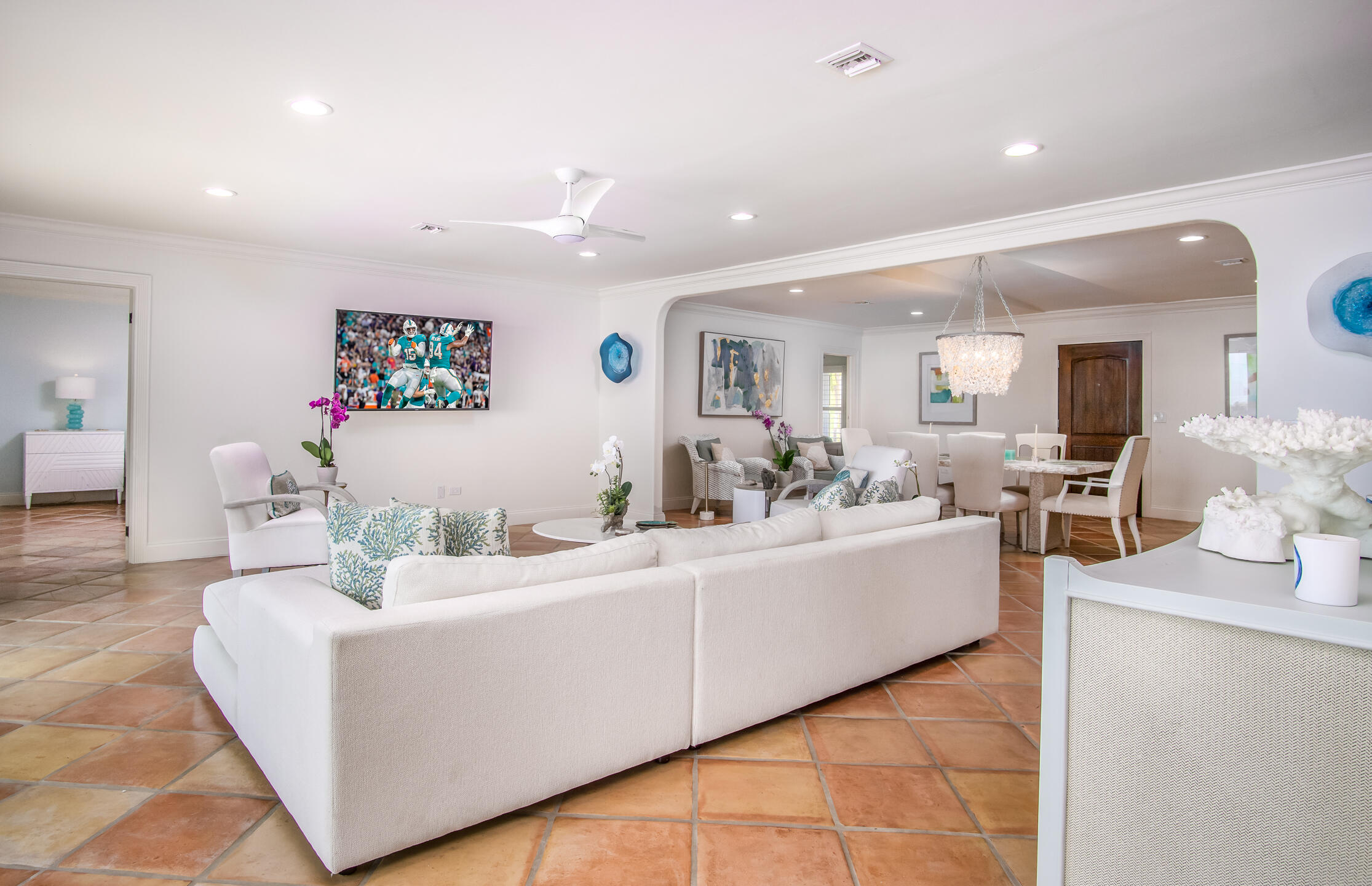 242 W Seaview Circle