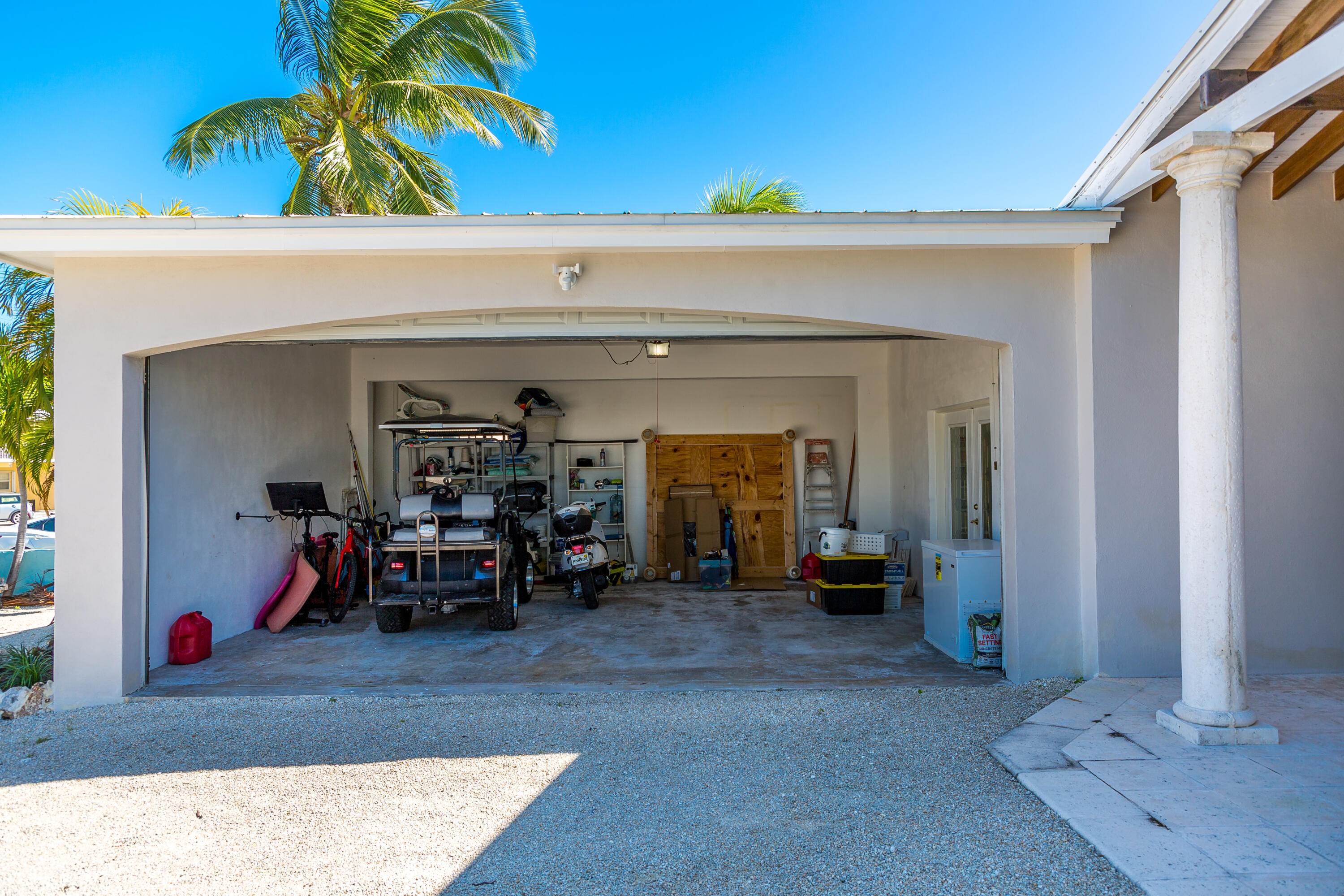 242 W Seaview Circle