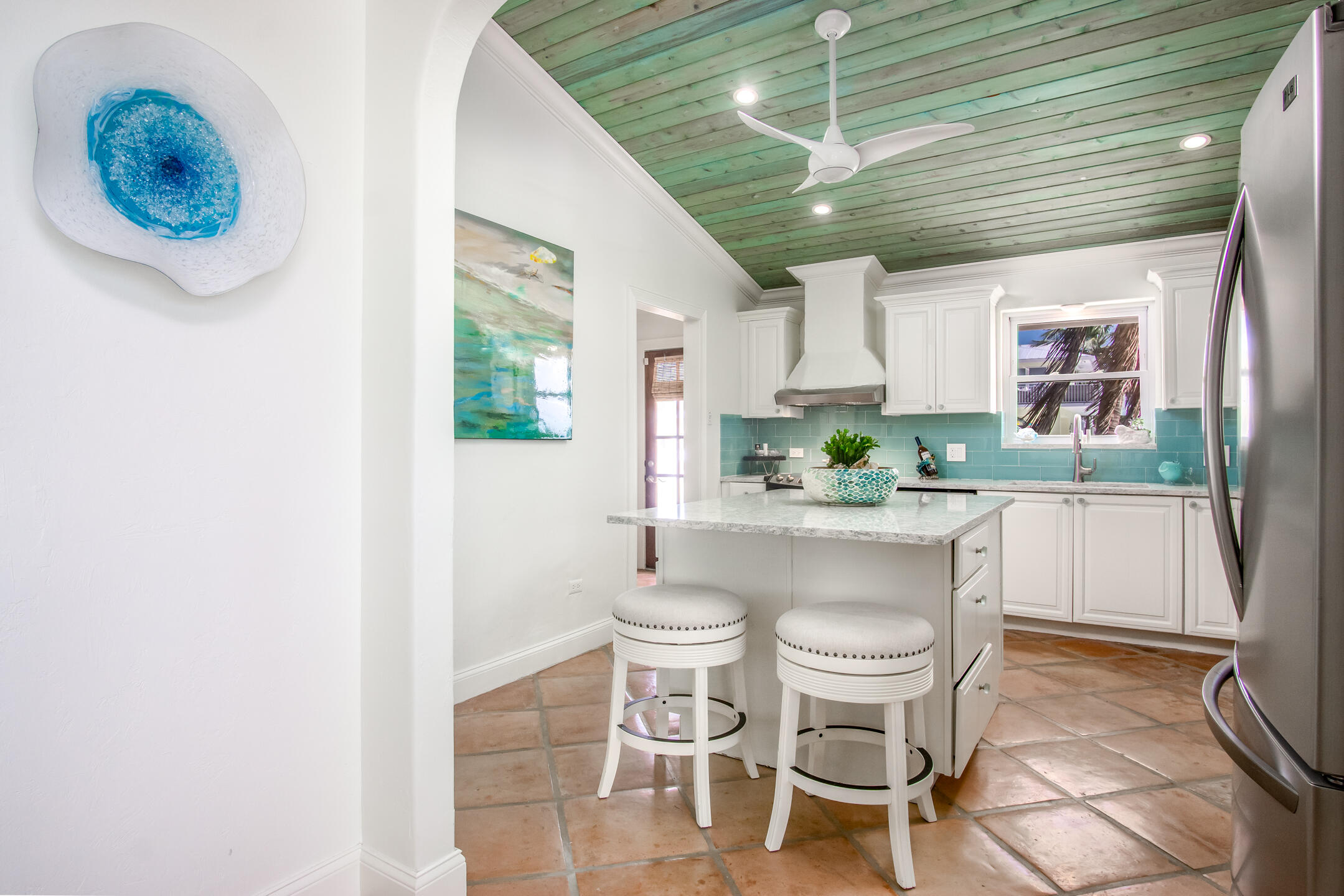 242 W Seaview Circle