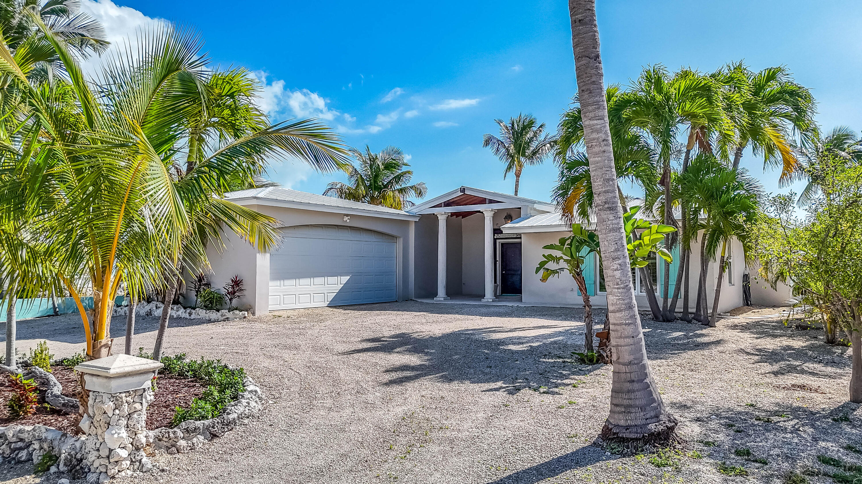 242 W Seaview Circle