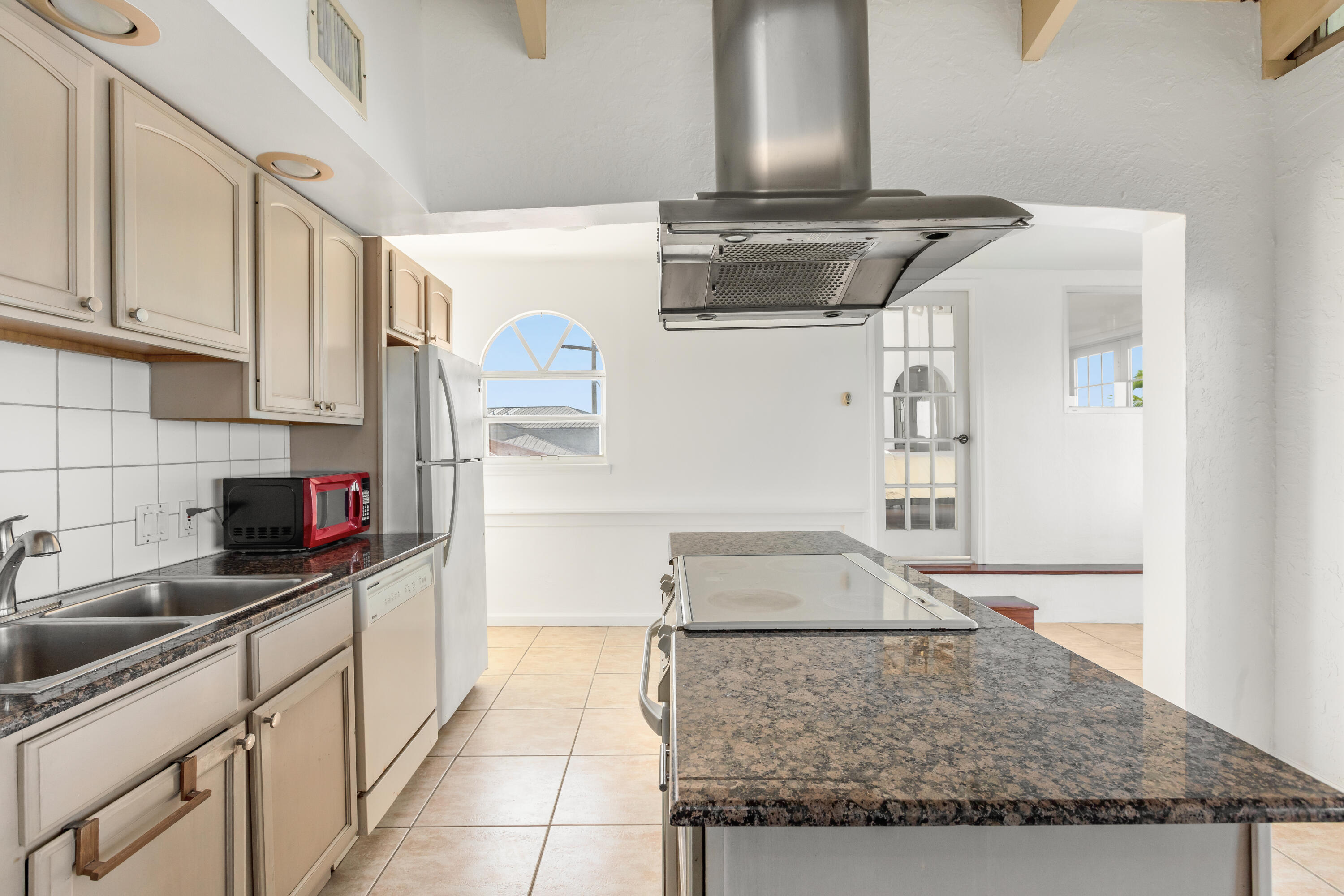 32 Hilton Haven Road Unit: 6