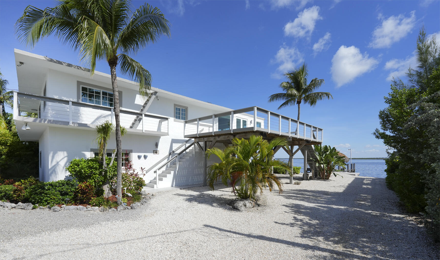 2 North Drive