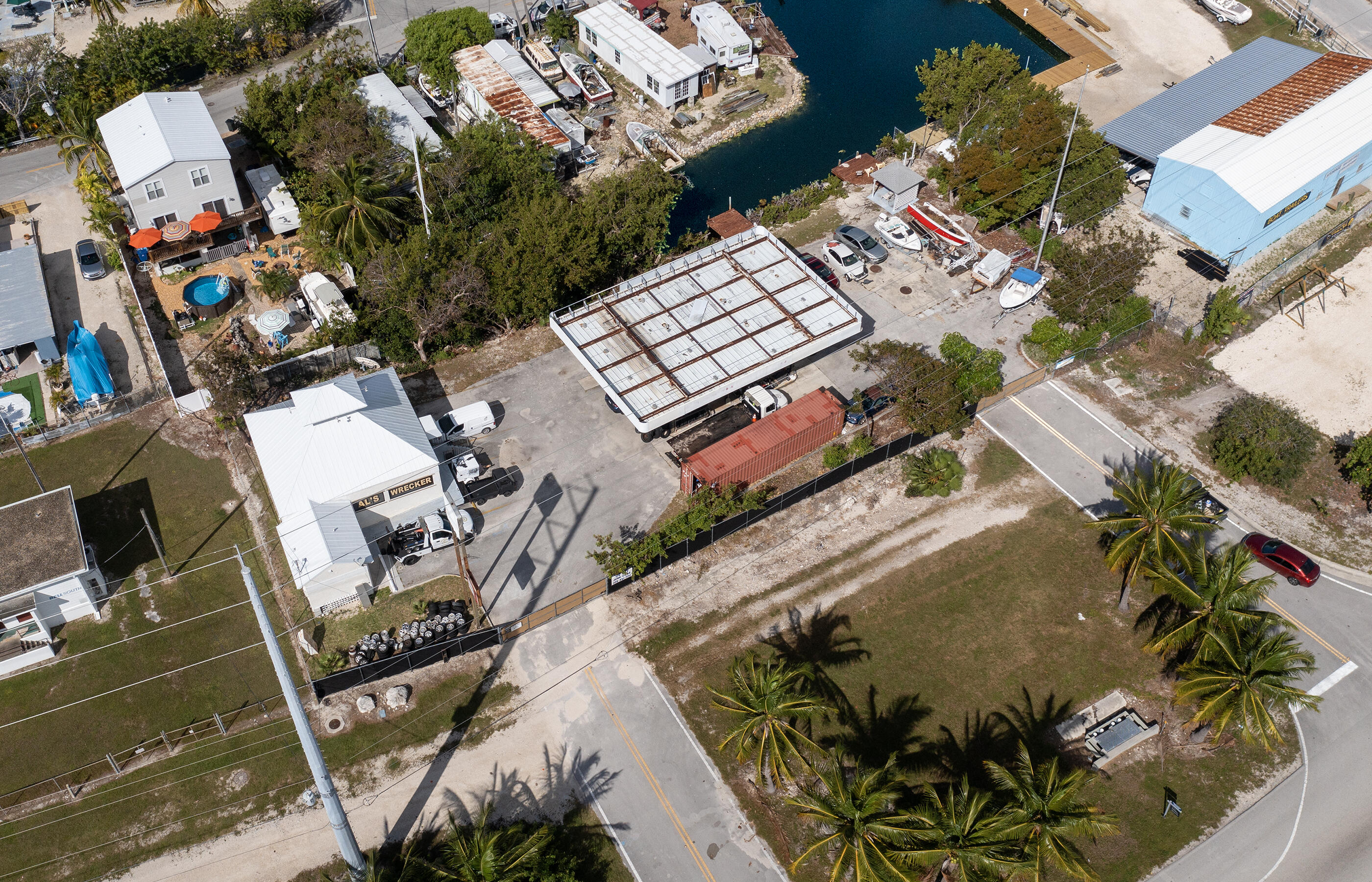 106580 Overseas Highway