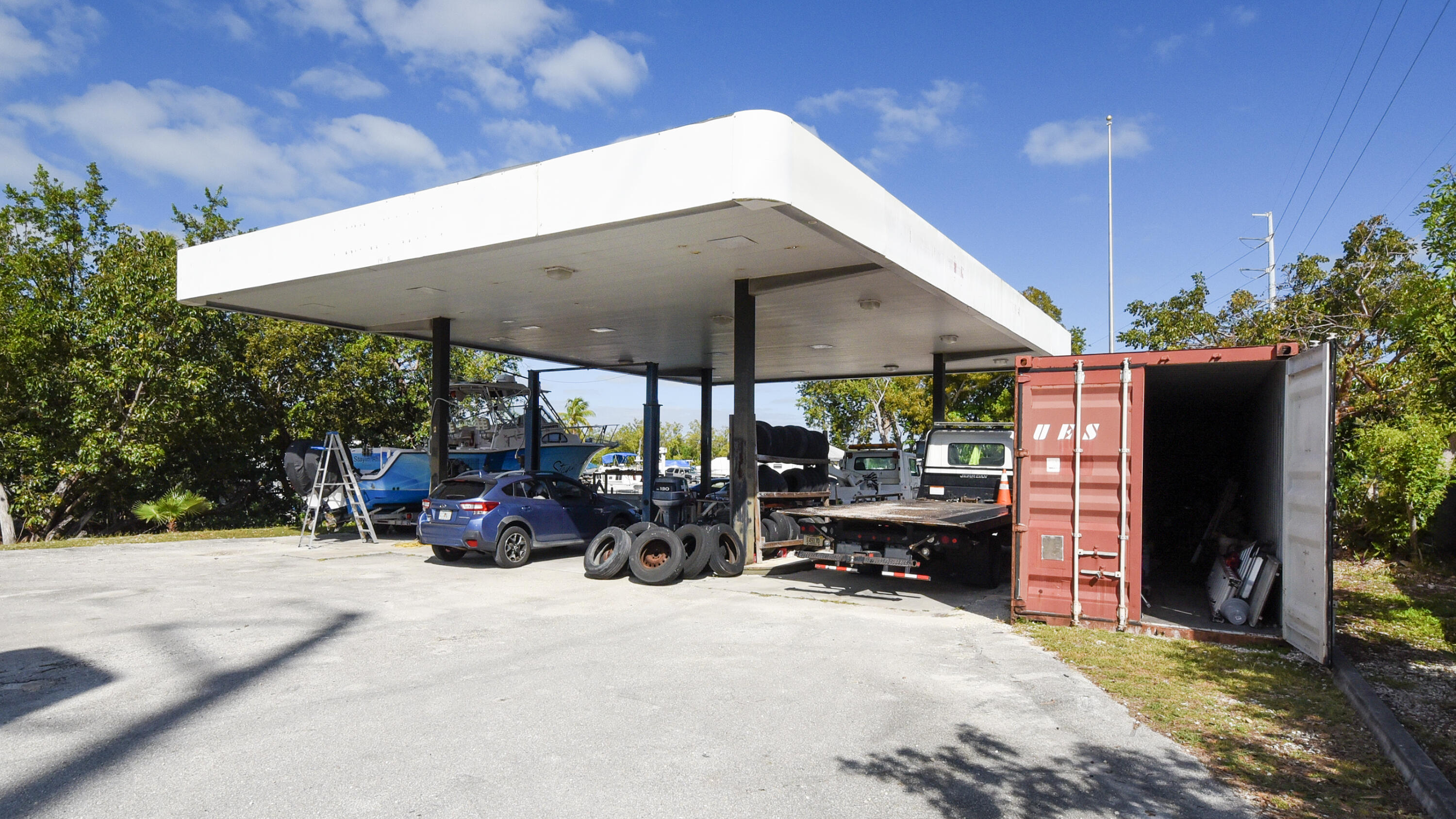 106580 Overseas Highway