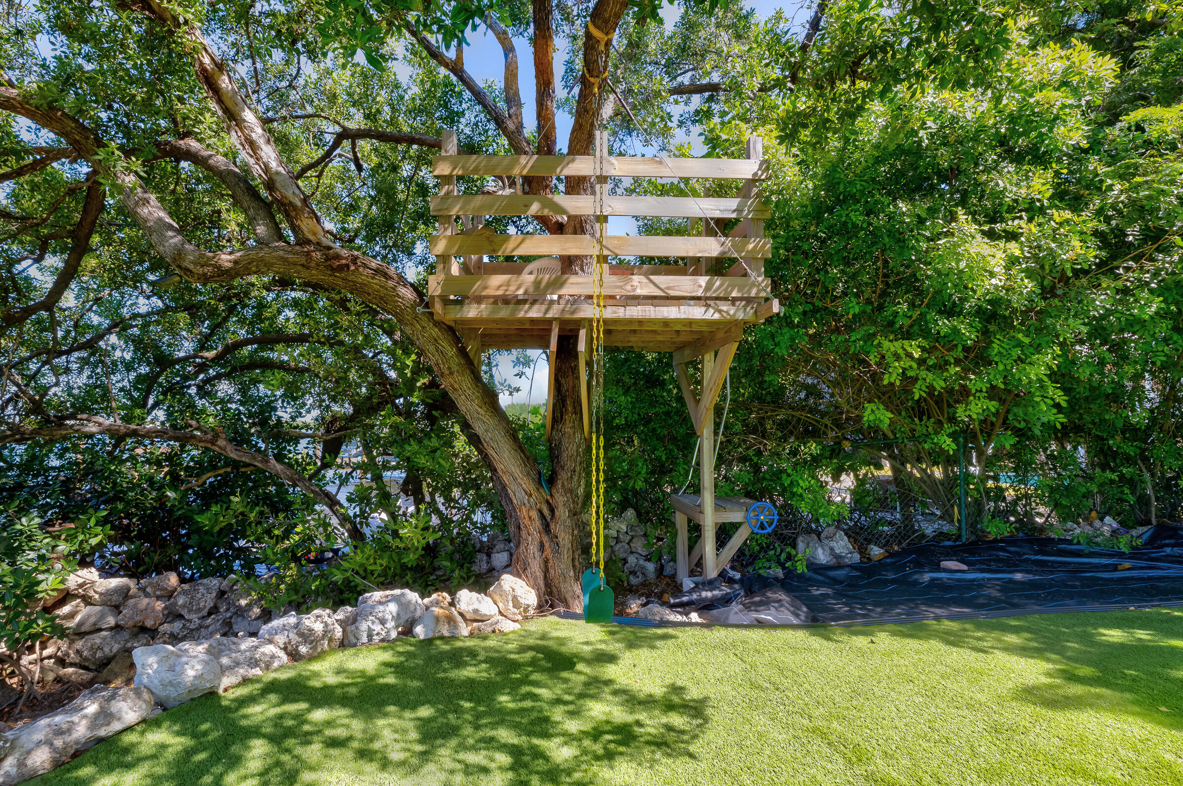 168 Harborview Drive