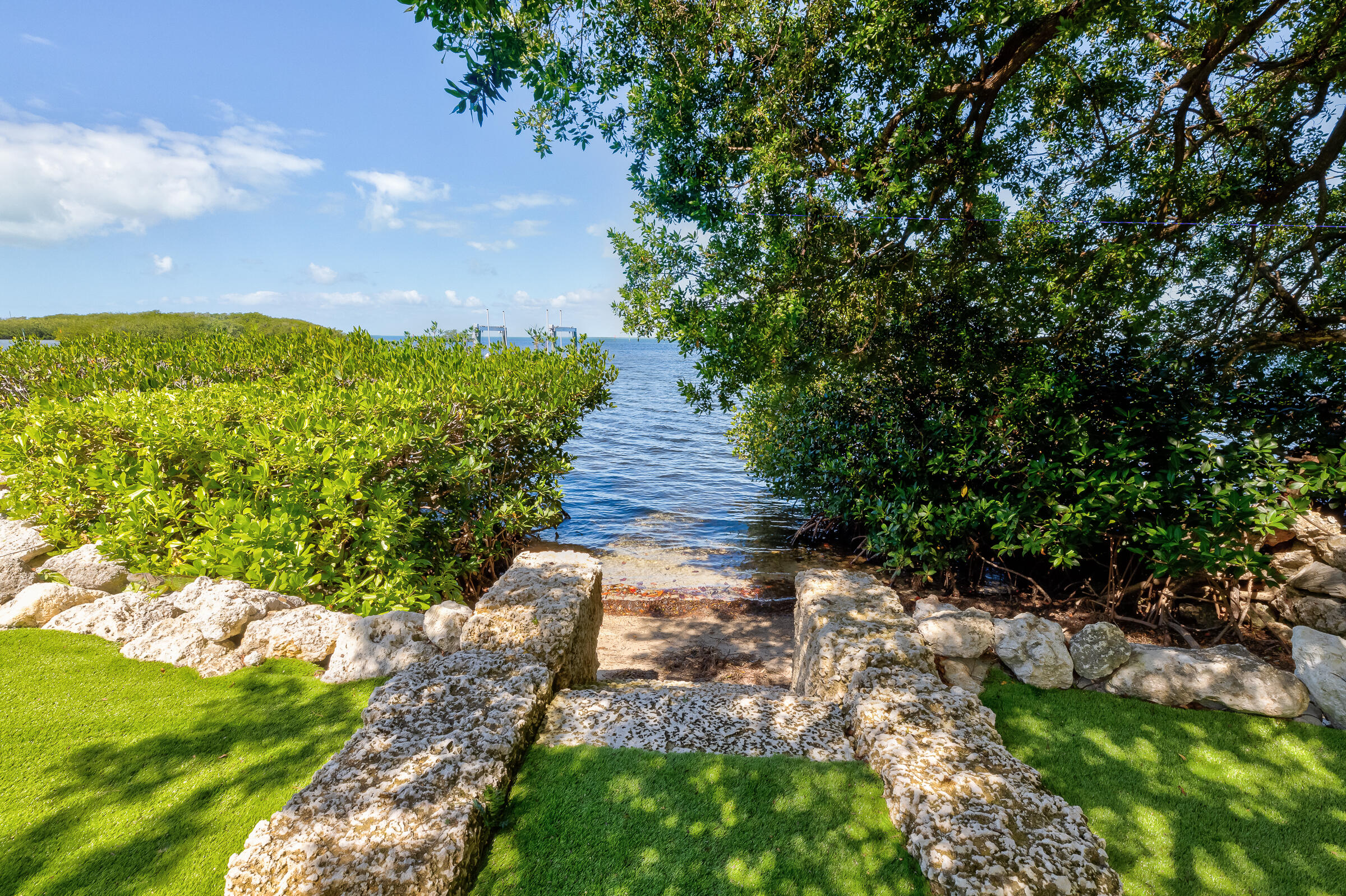 168 Harborview Drive