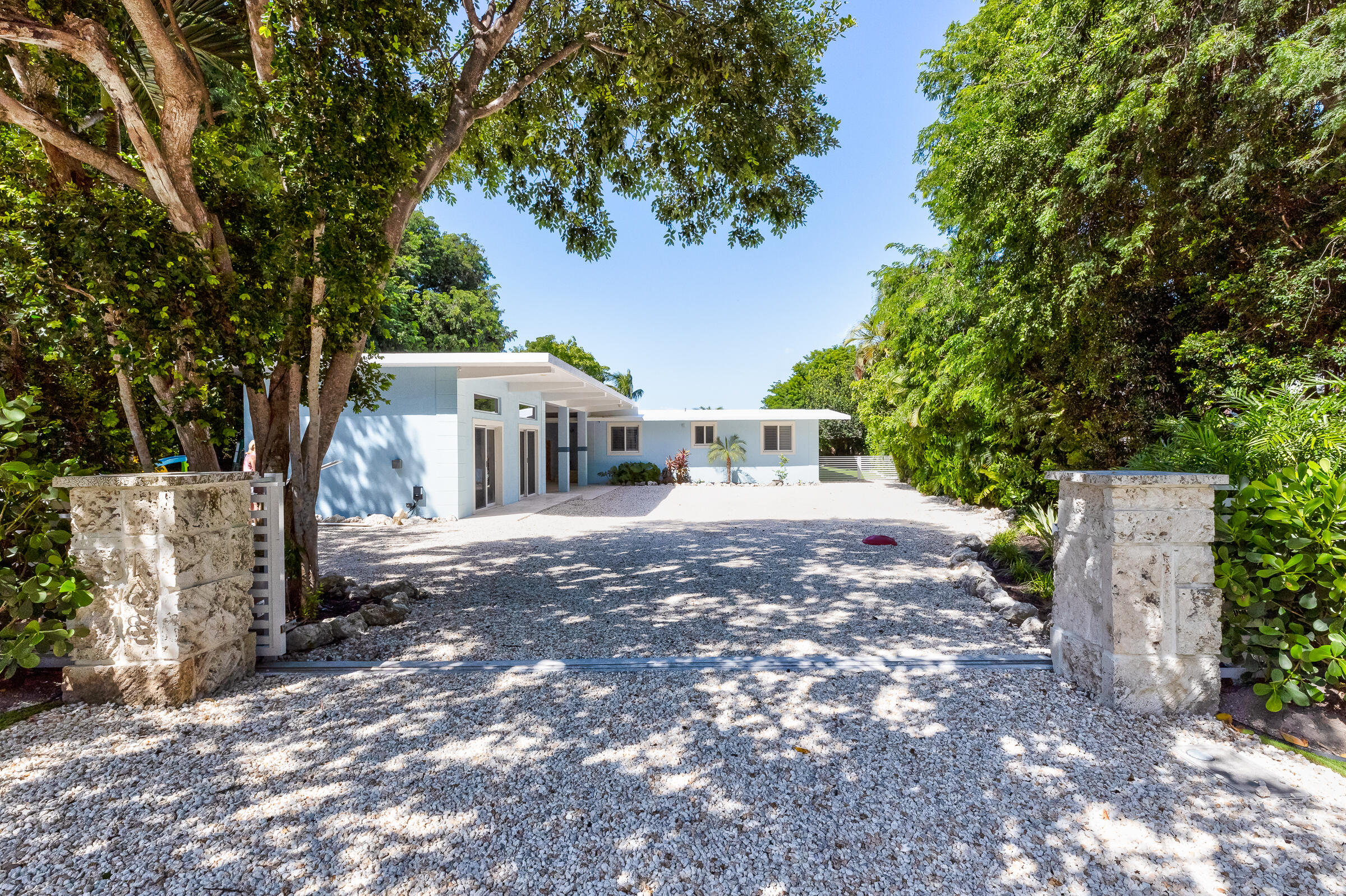 168 Harborview Drive