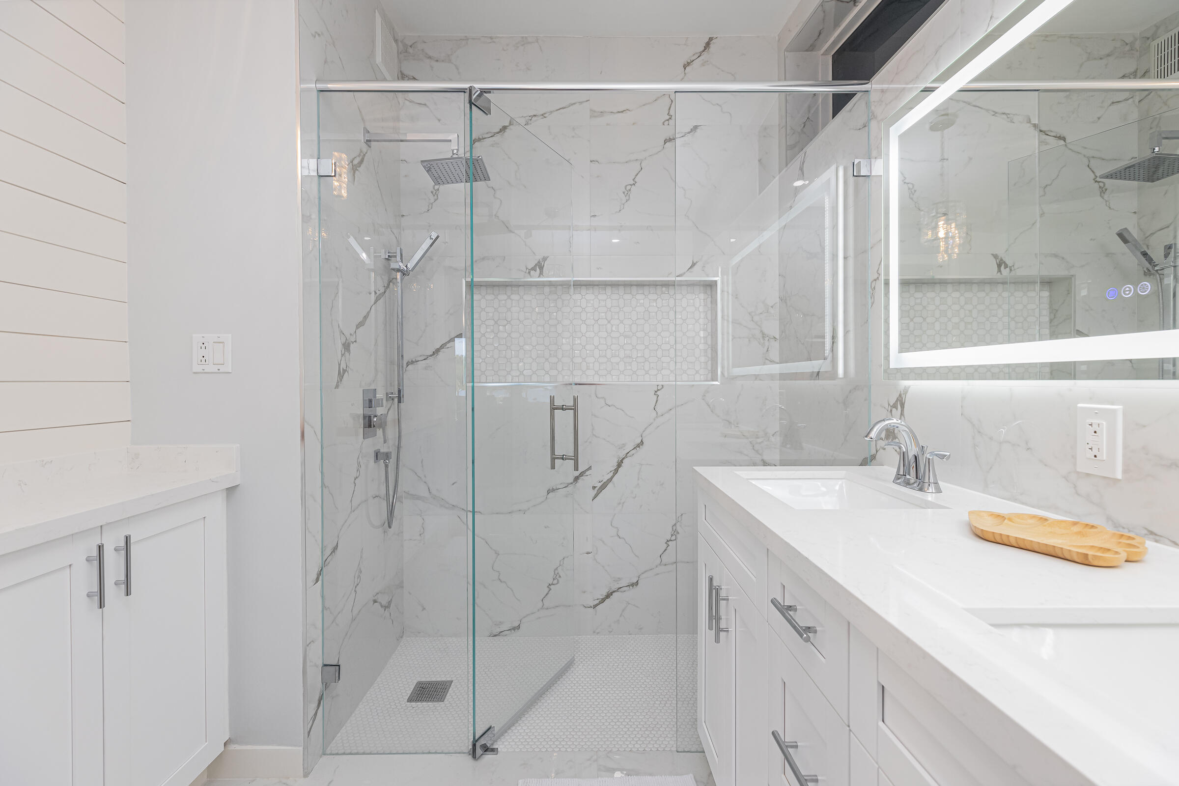 168 Harborview Drive
