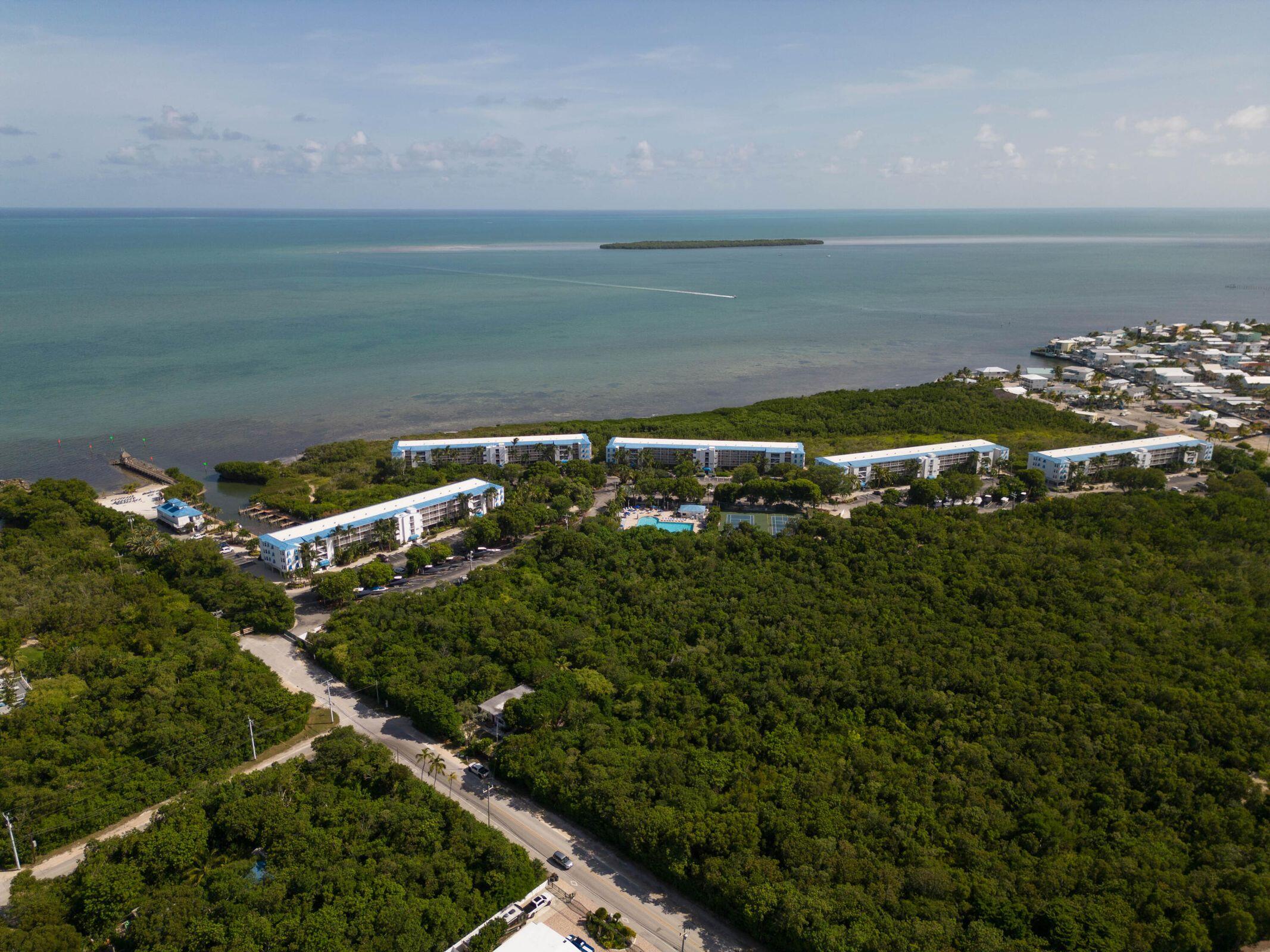 500 Burton Drive Unit: 3302
