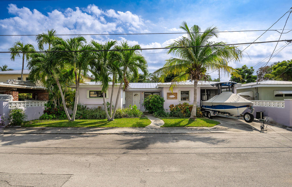 3722 Cindy Avenue
