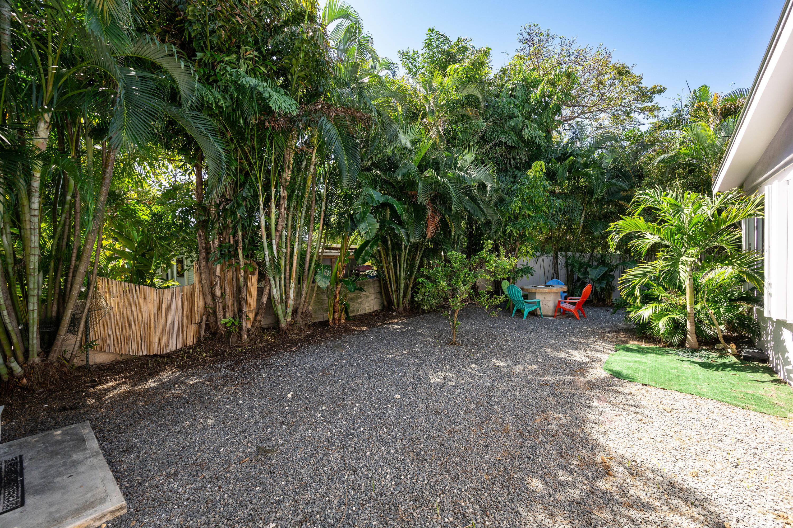3722 Cindy Avenue