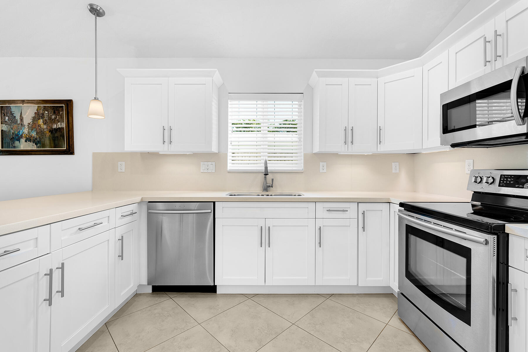 37 Bonefish Avenue