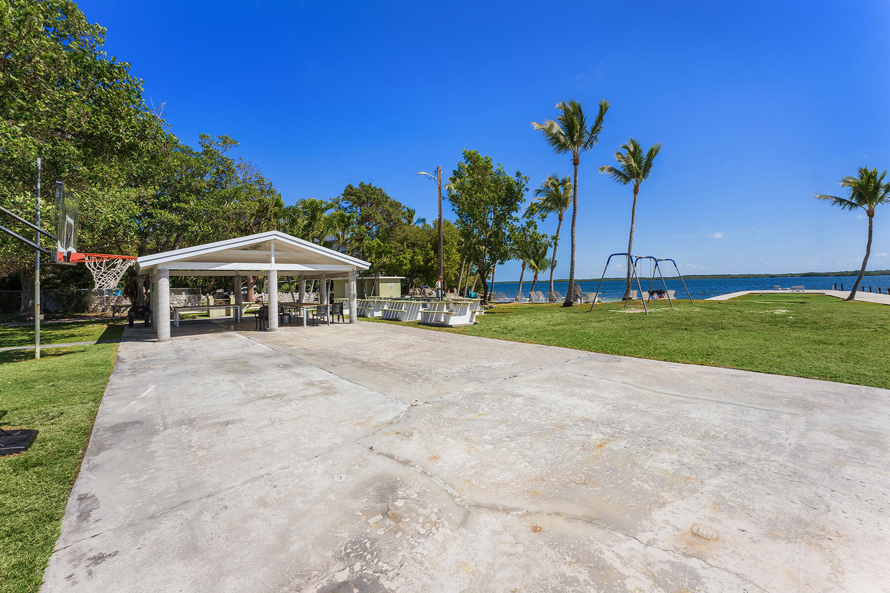 37 Bonefish Avenue