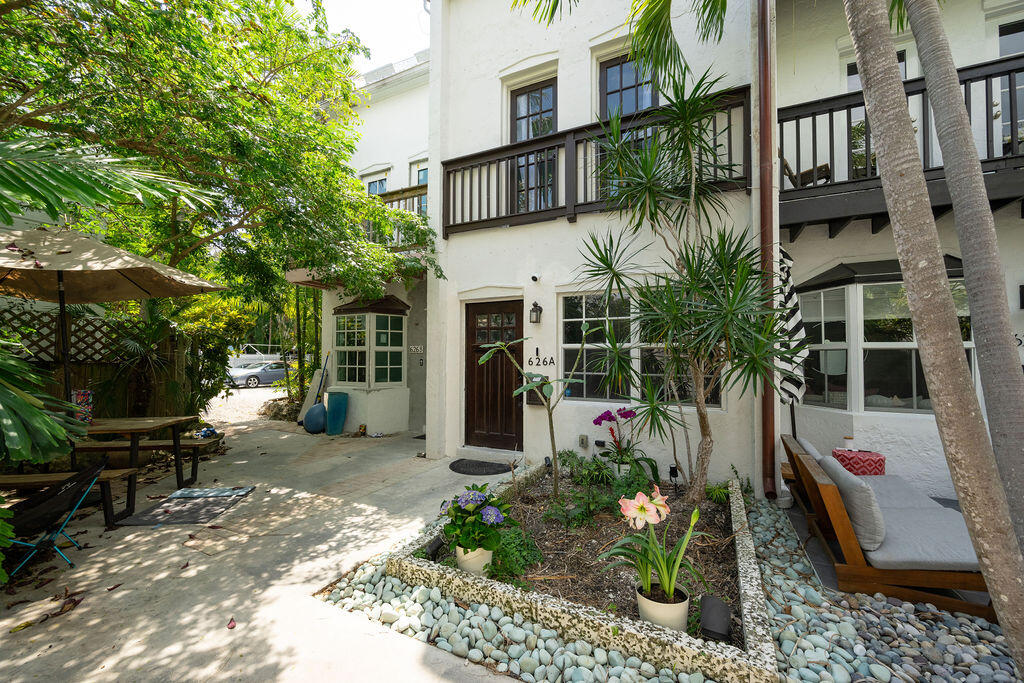 626 A Fleming Street