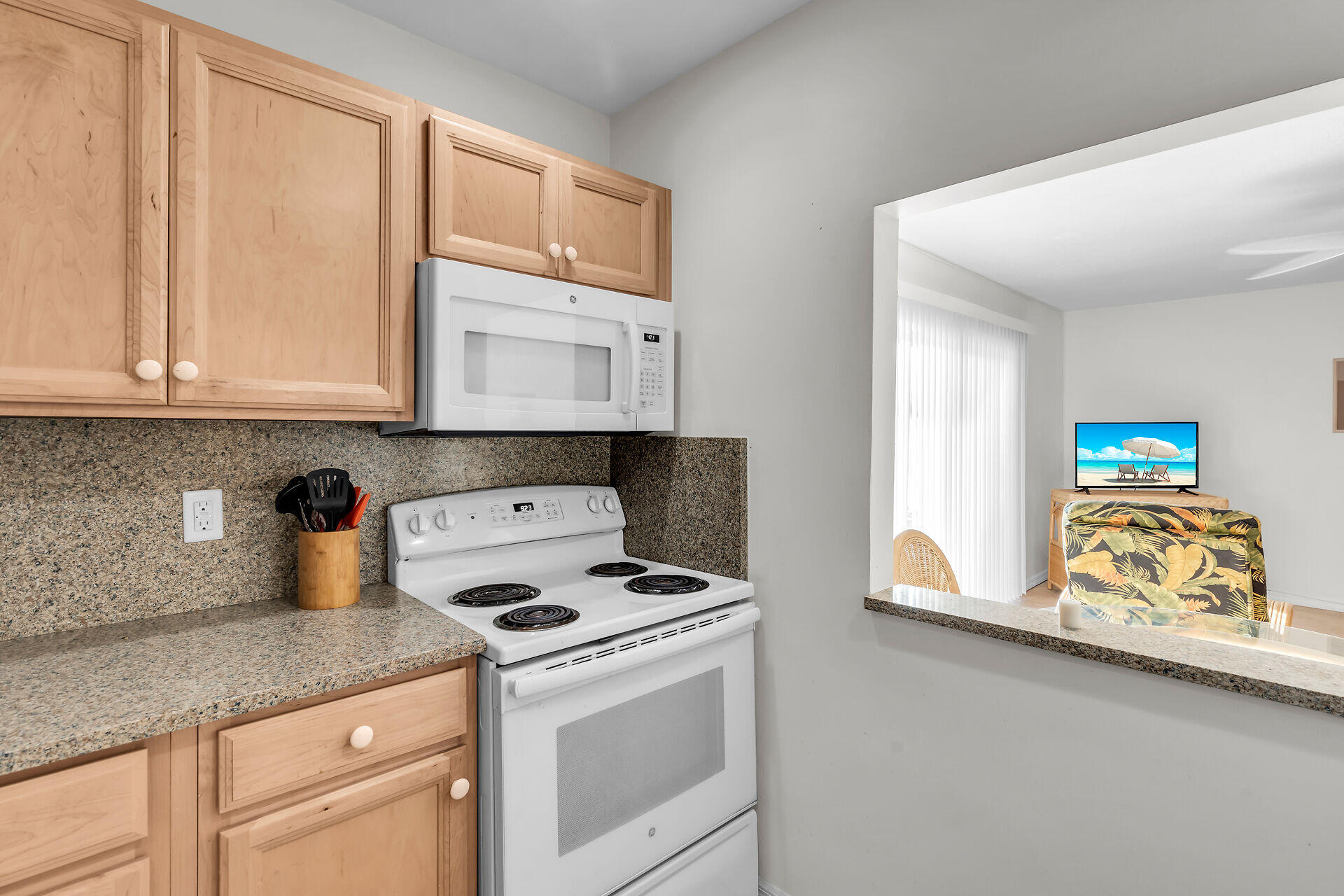 11 Sombrero Boulevard Unit: 5E