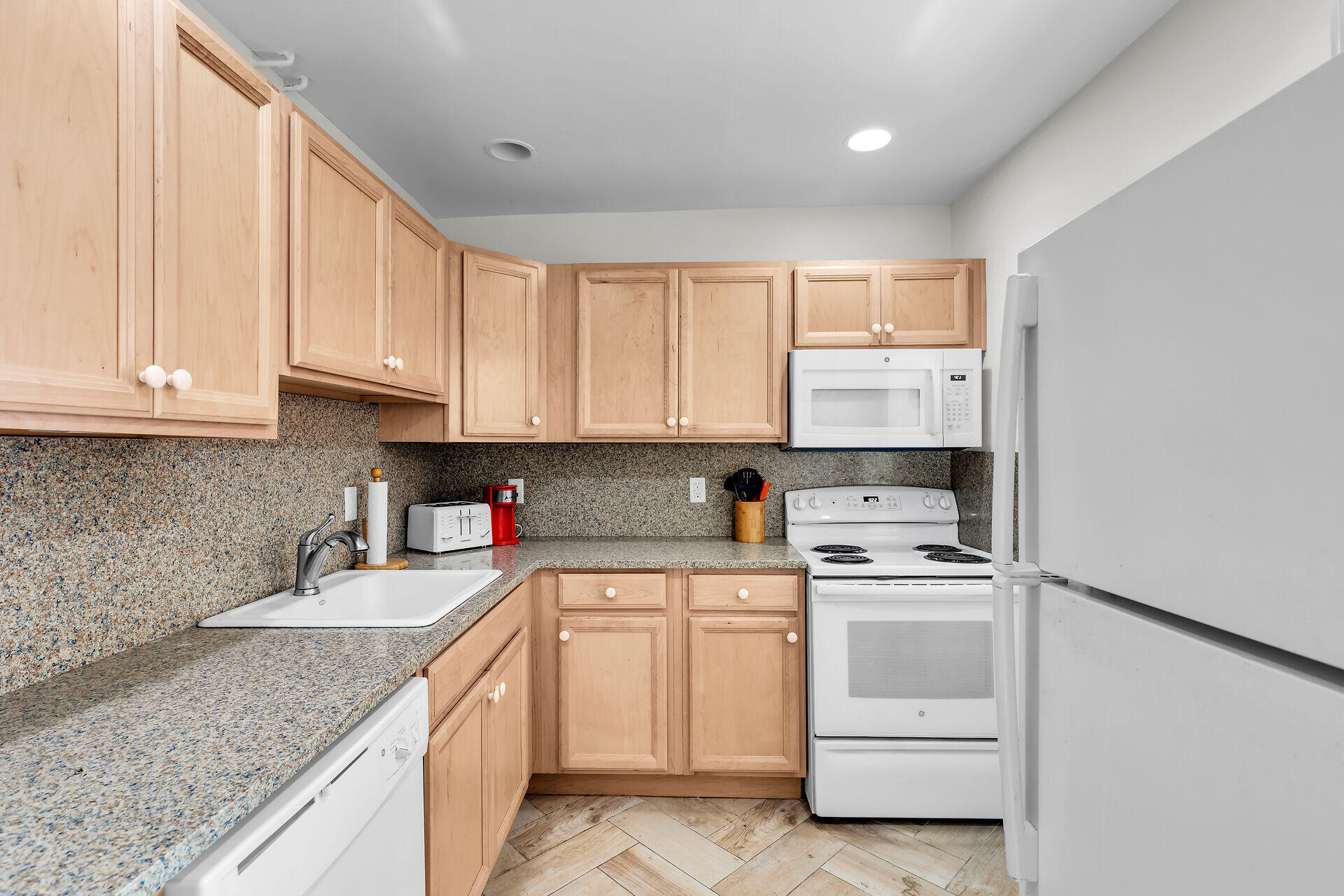 11 Sombrero Boulevard Unit: 5E