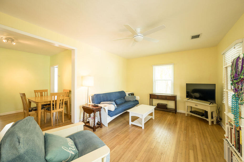 812 South Street Unit: 4
