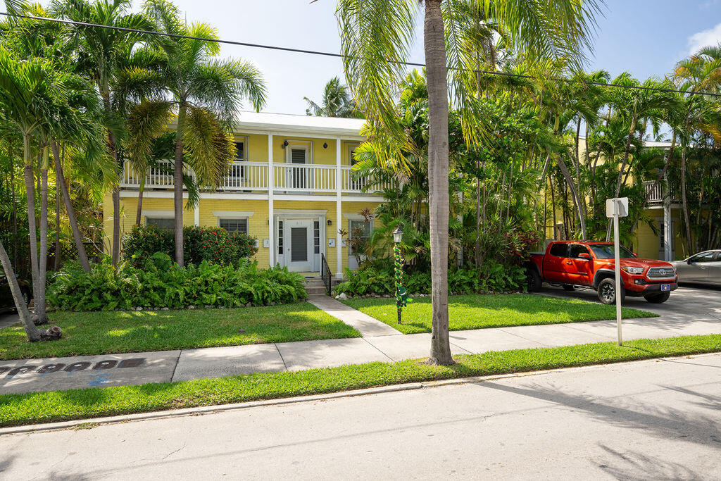 812 South Street Unit: 4