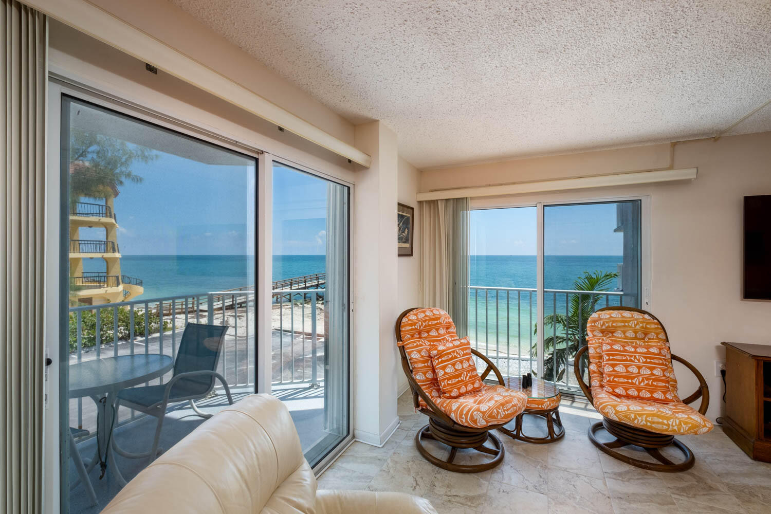 201 E Ocean Drive Unit: 209