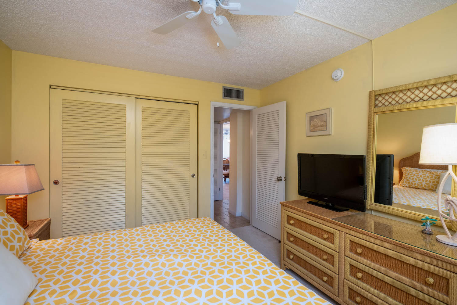 201 E Ocean Drive Unit: 209