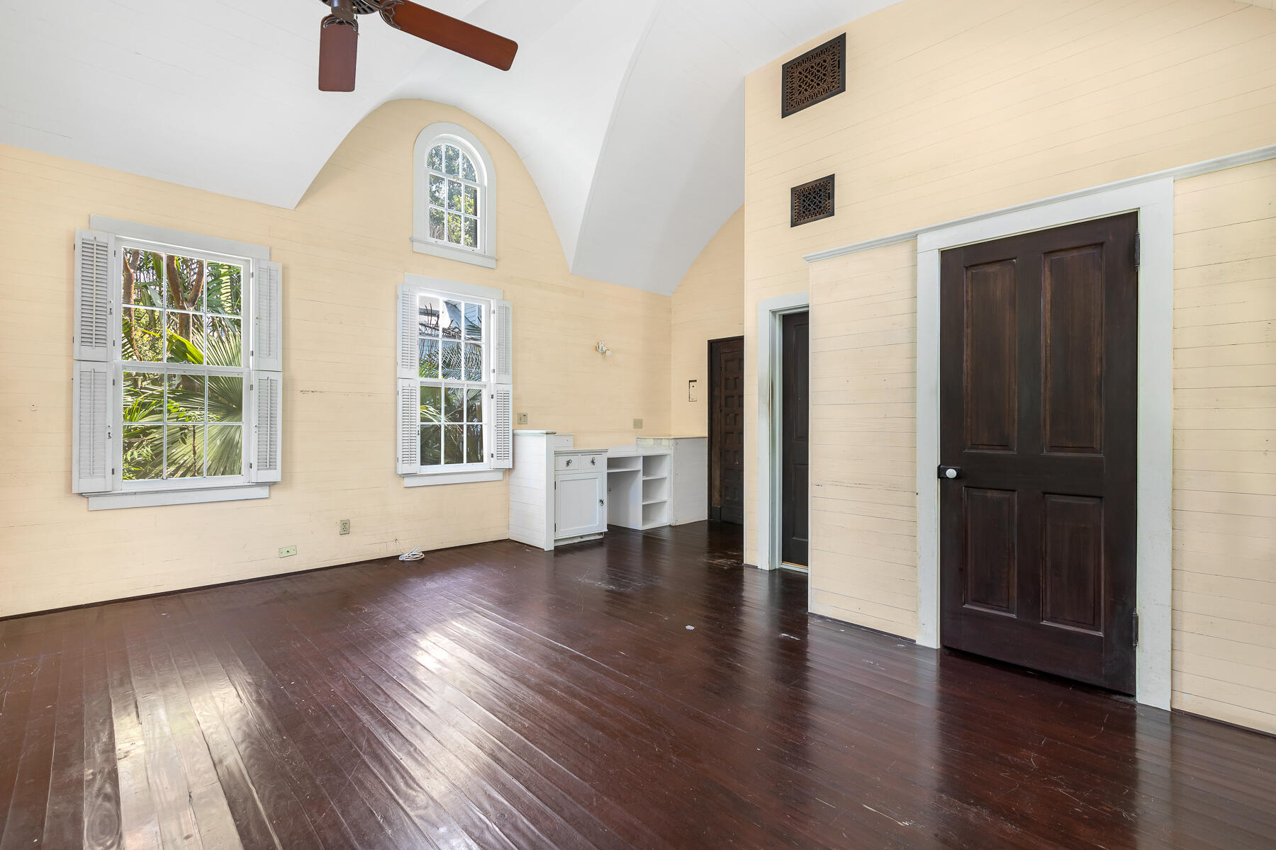626 Canfield Lane