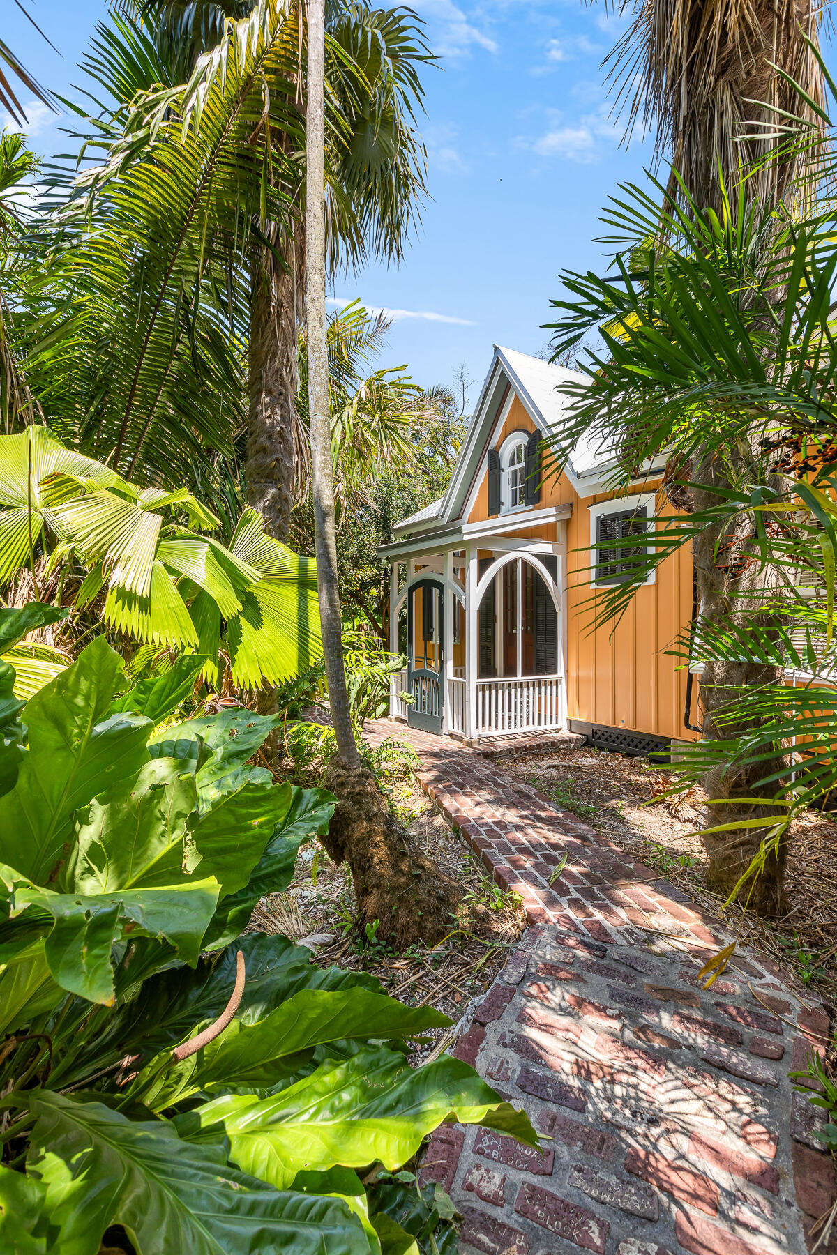 626 Canfield Lane