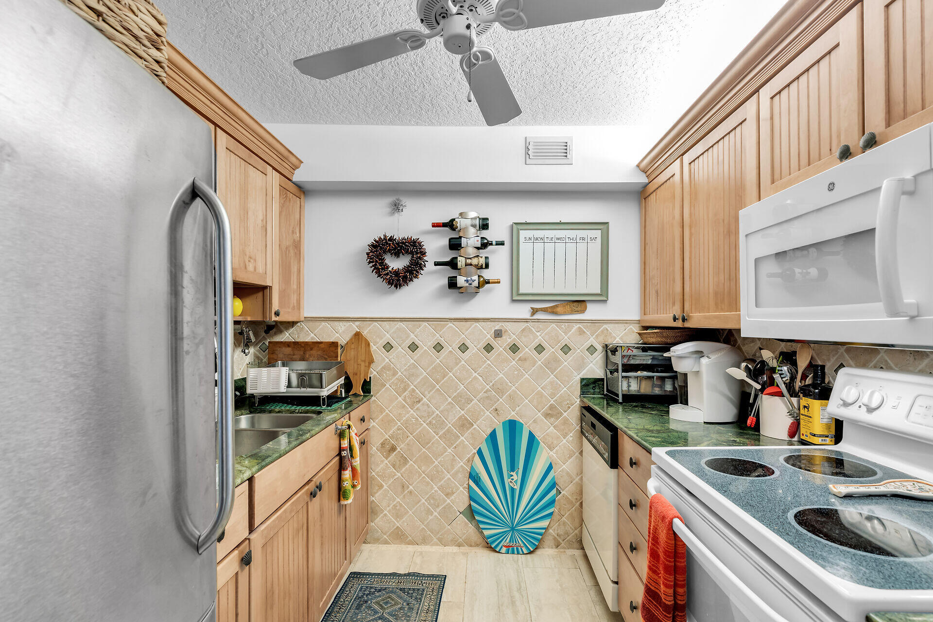 1101 W Ocean Drive Unit: 14
