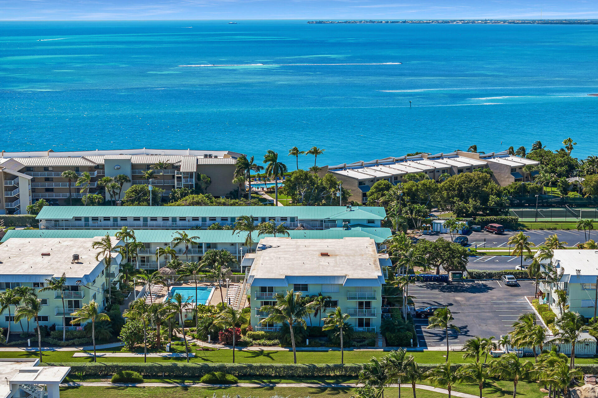 1101 W Ocean Drive Unit: 14