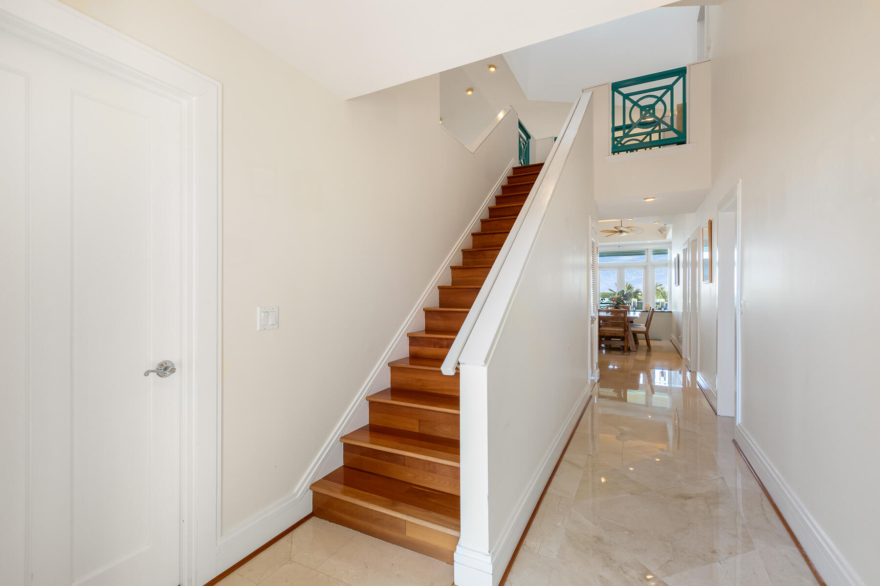 47 Cannon Royal Drive