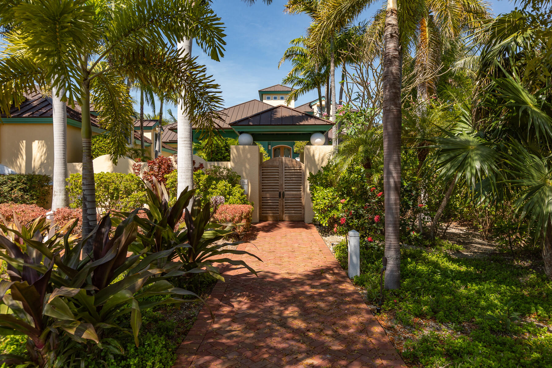47 Cannon Royal Drive