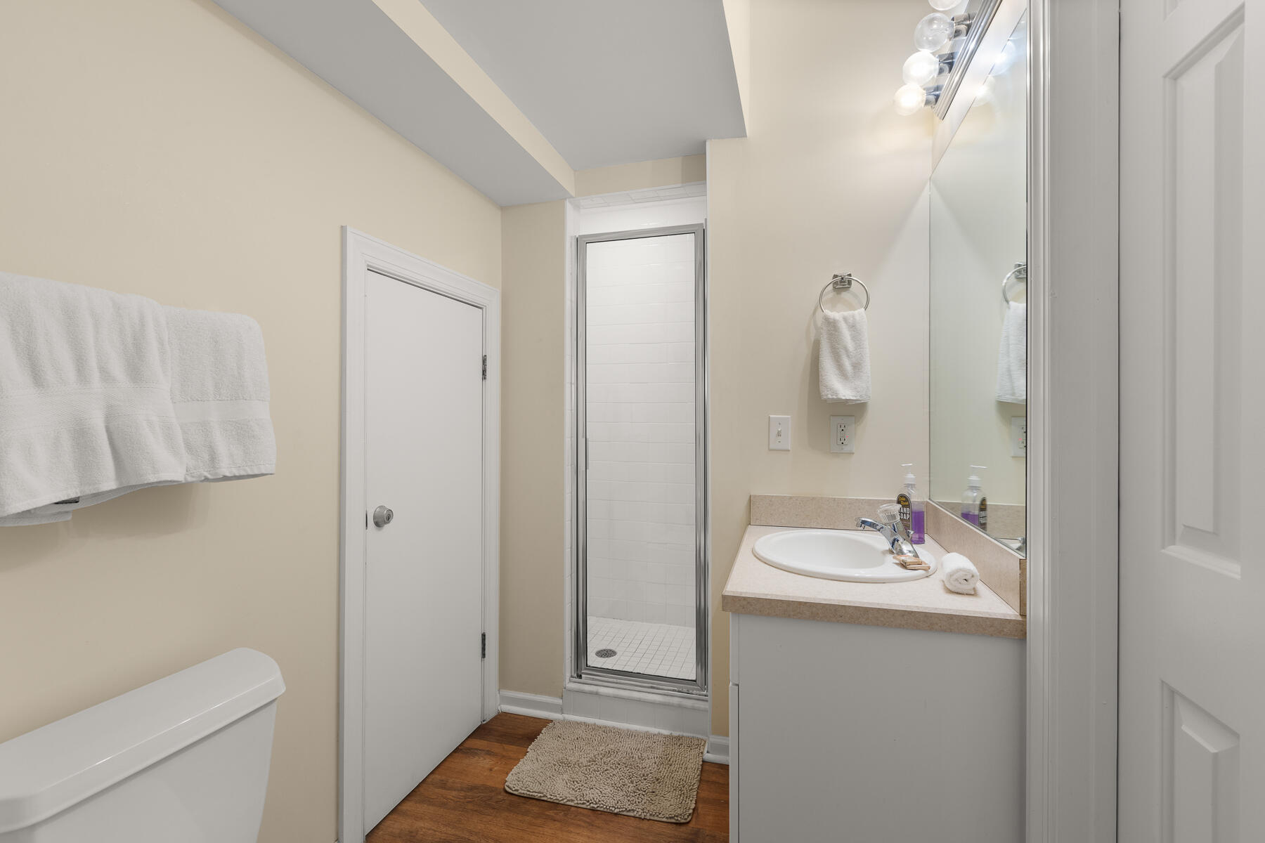 41 Coral Way